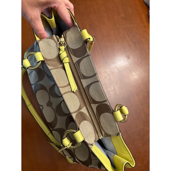 Coach Park Signature tote purse F19725 tan green - Picture 9 of 16